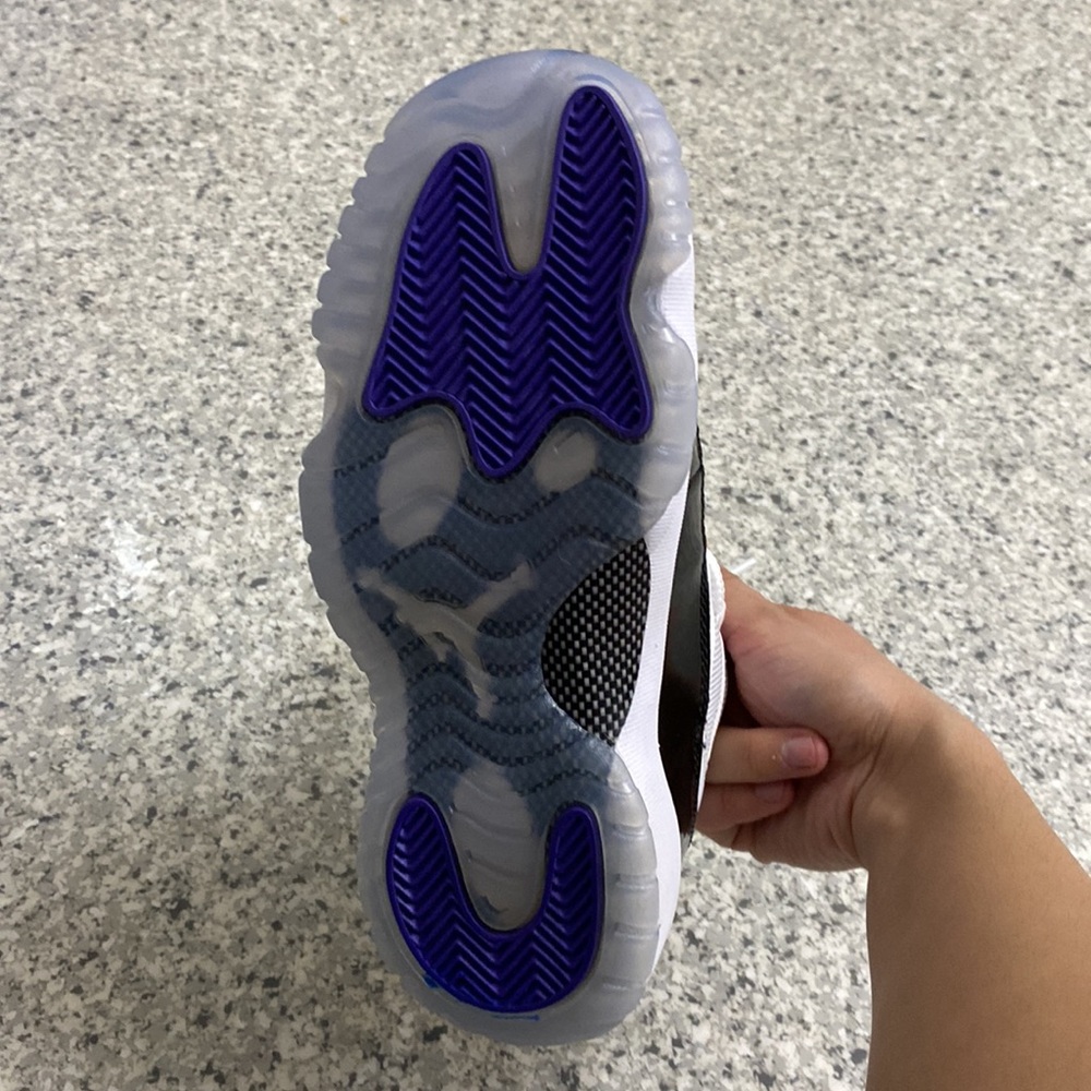 Jordan Retro 11 - Picture 4 of 4